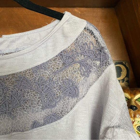 Free People Lilac Crochet Tunic Top size small - Picture 2 of 8